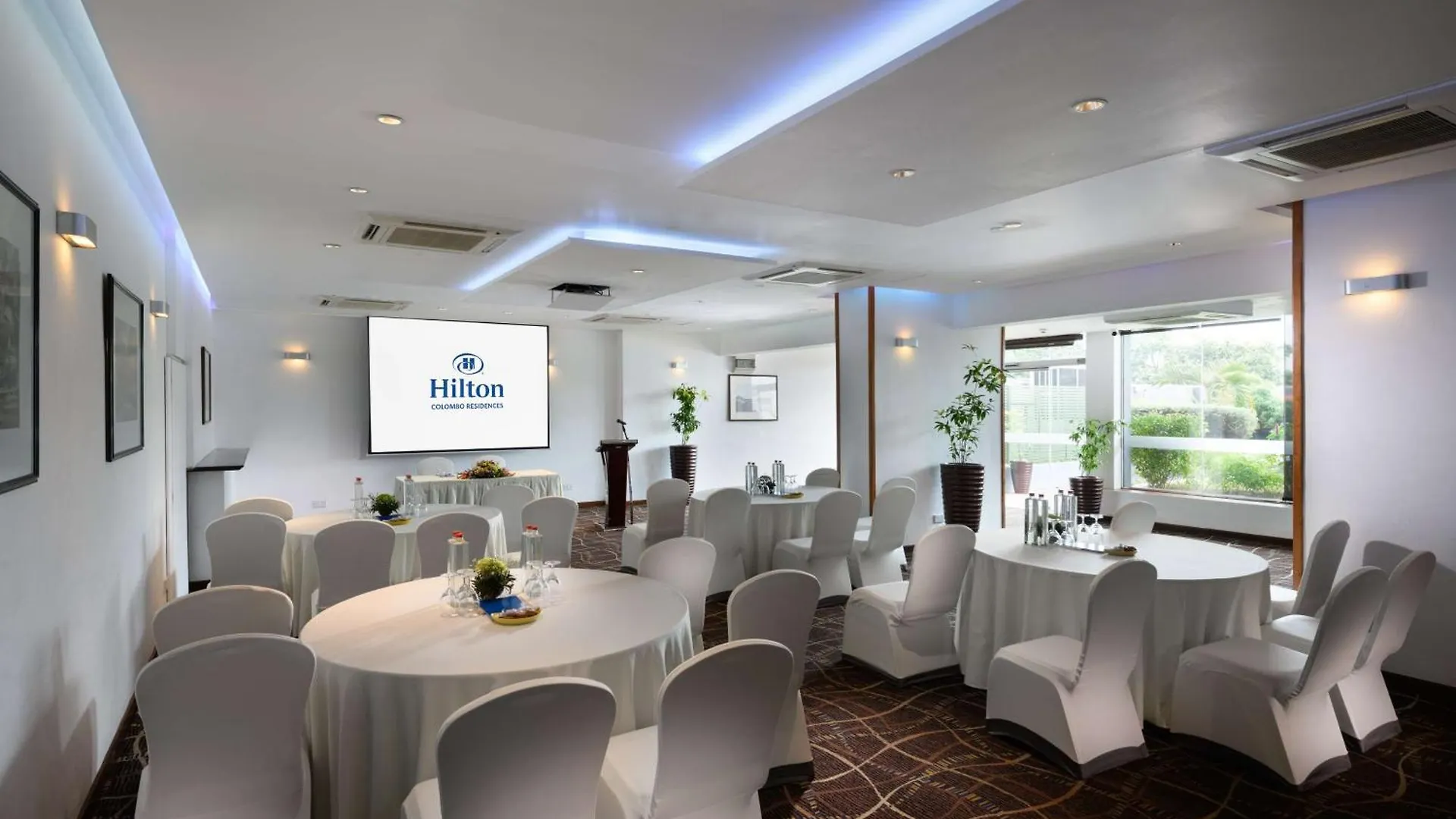 Hilton Colombo Residence Apartment