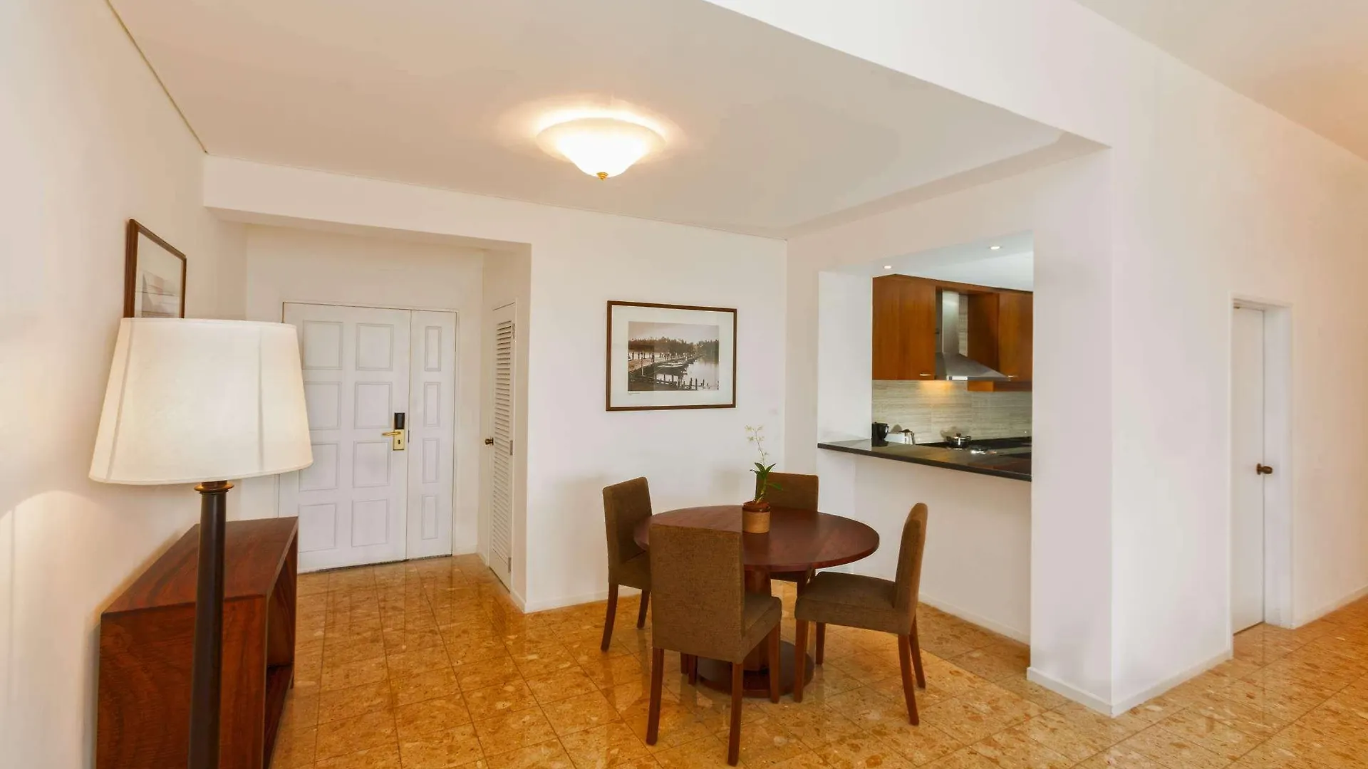 Hilton Colombo Residence